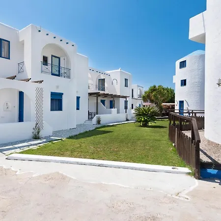 Aparthotel Christina Dream Village 3*