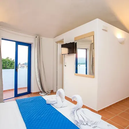 Apart-hotel Christina Dream Village 4*